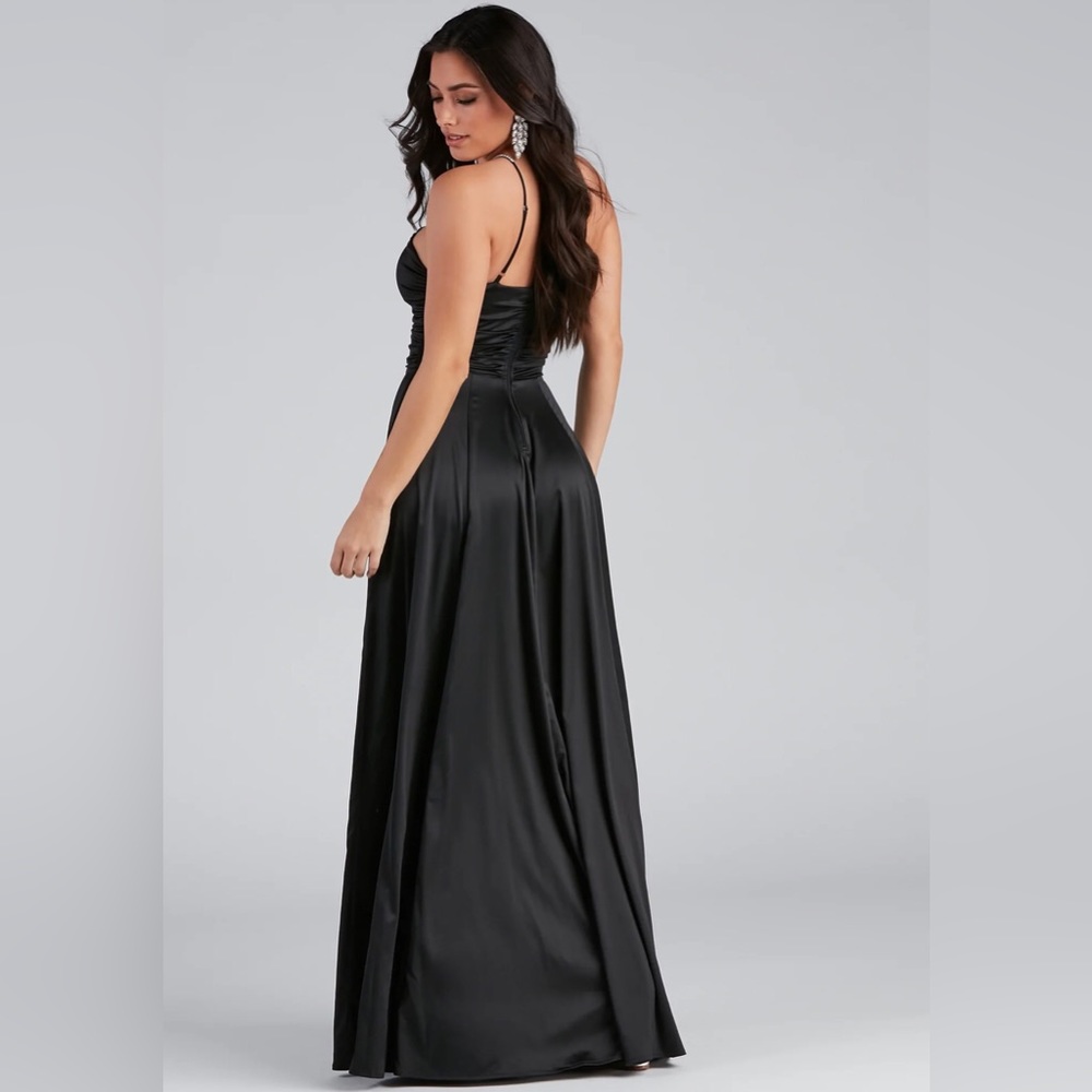 NWT Kaelie Formal Satin A-Line Dress- $75 - Picture 6 of 10